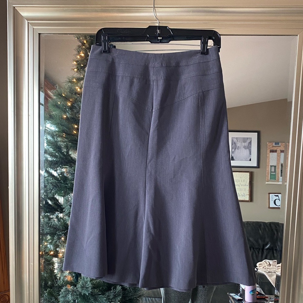 Grey skirt